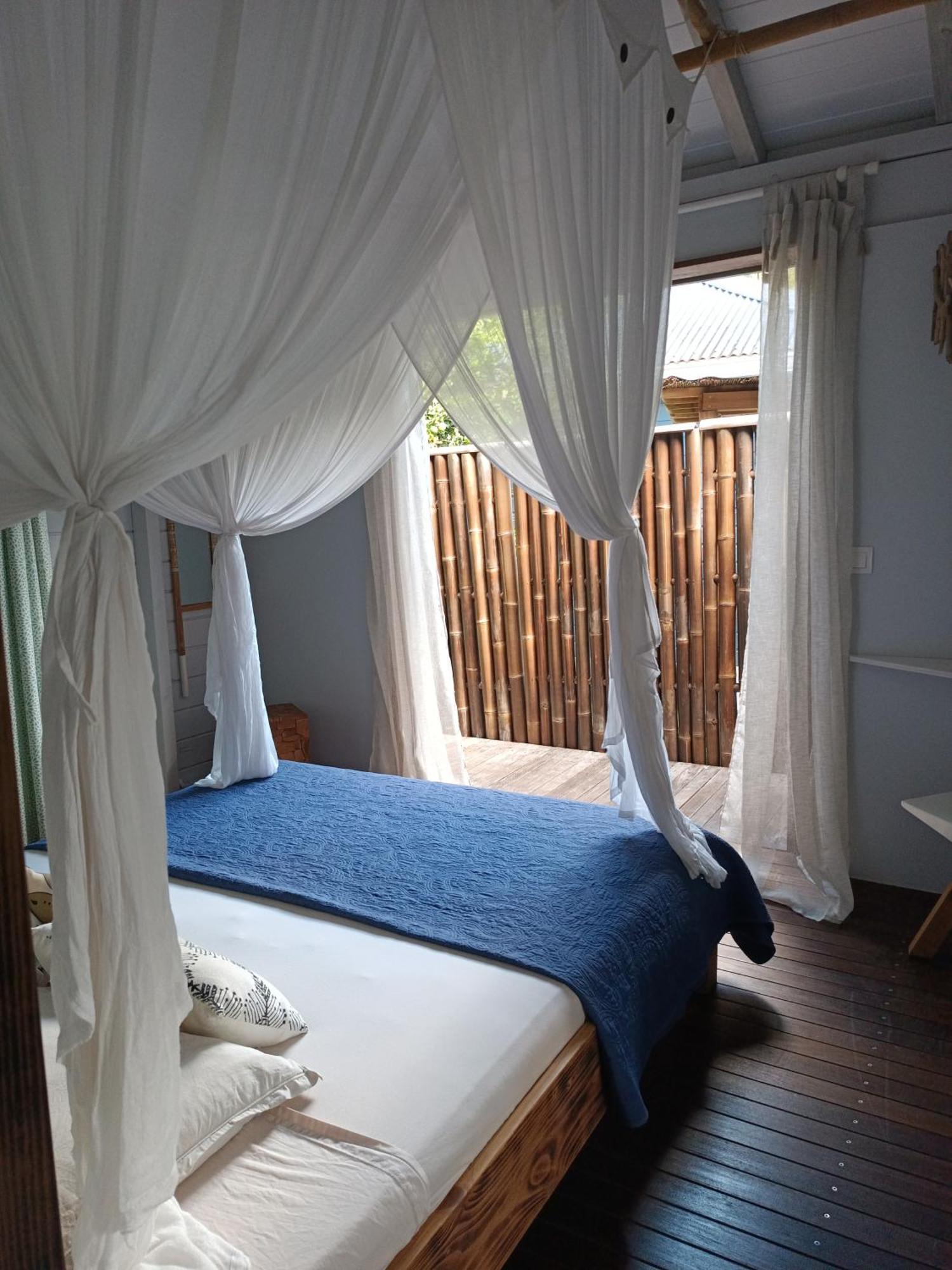 Tiki Paradise Lodge Fwi Sainte-Anne  Kültér fotó